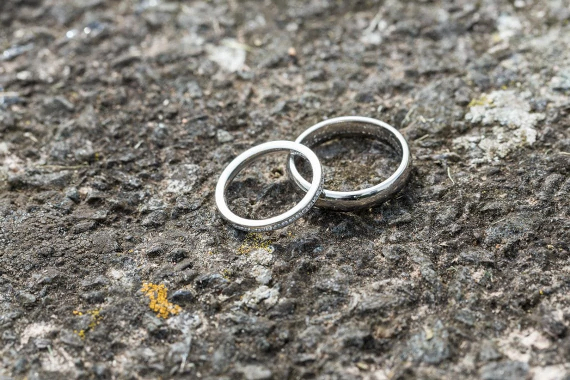 bride and groom's platinum rings