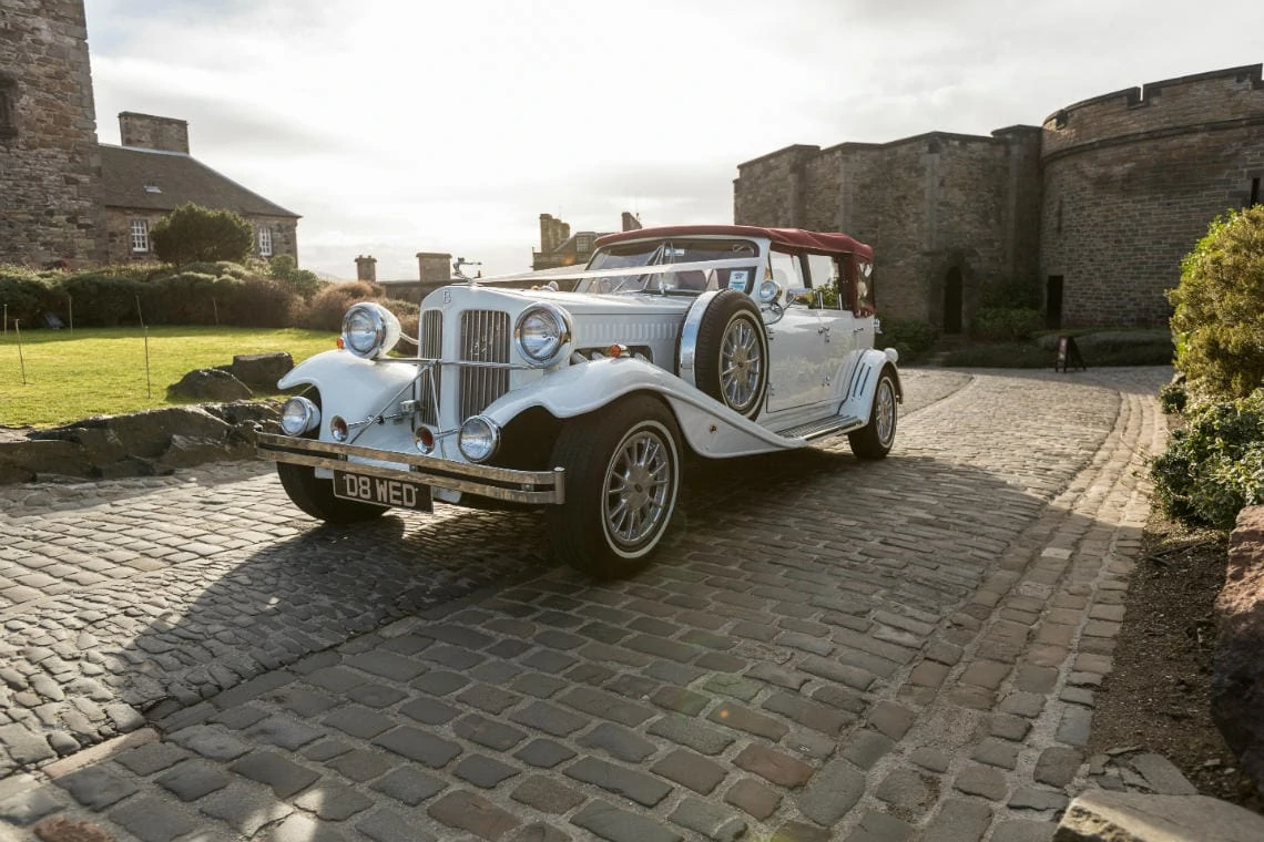 Wedding car arrives at St Margaret's Chapel