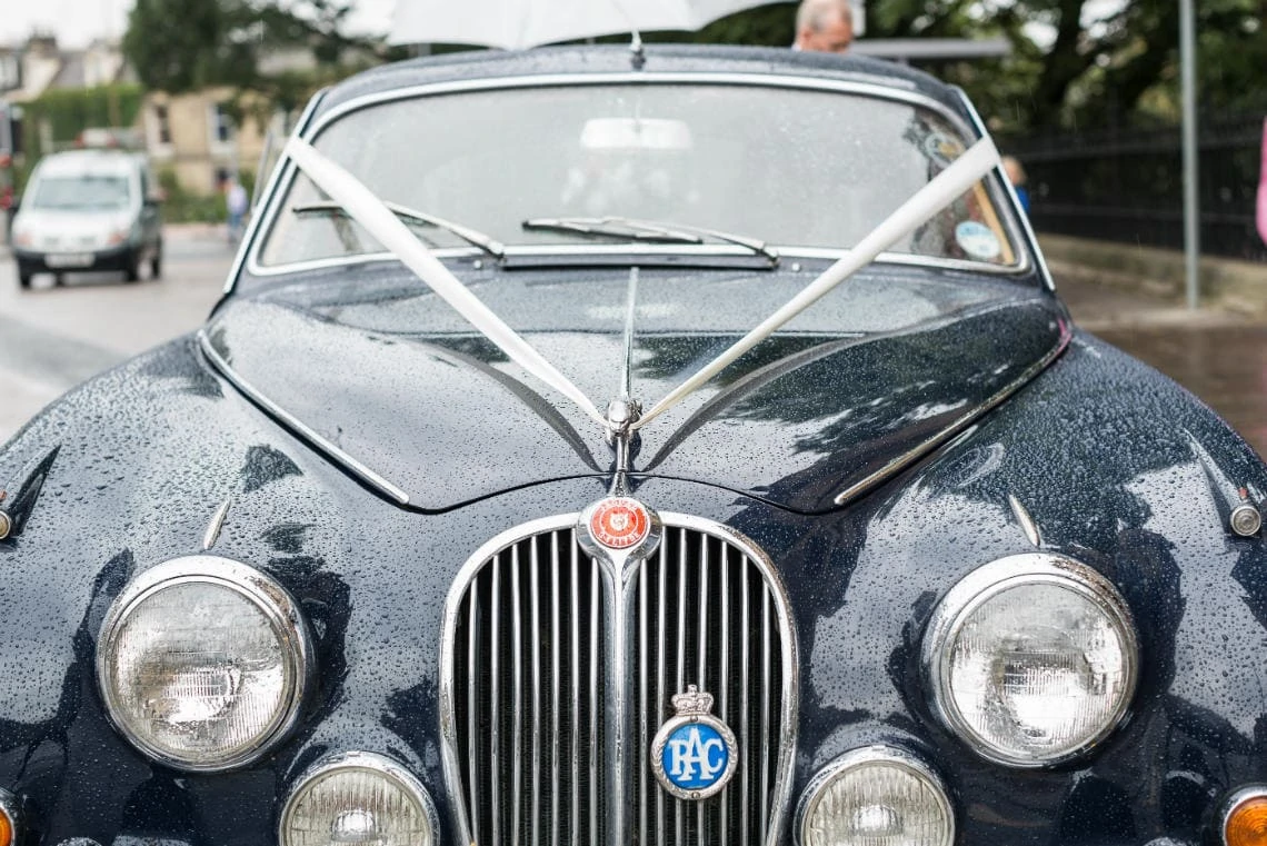 classic wedding car MK 2 Jaguar