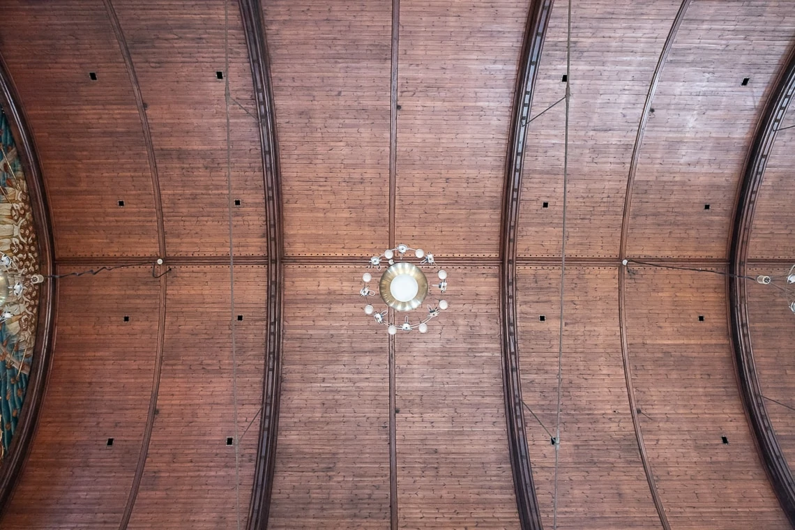 barrel vaulted ceiling