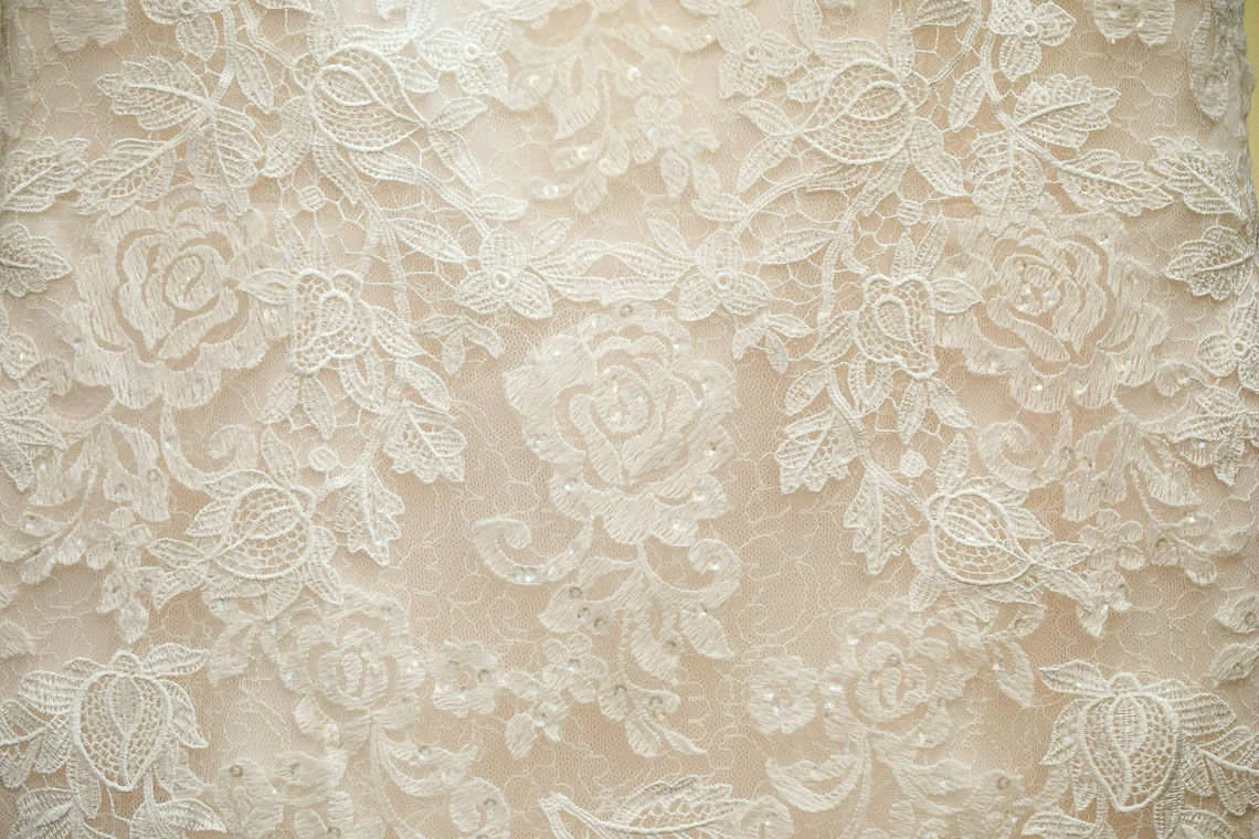 lace detail on bride's wedding dress