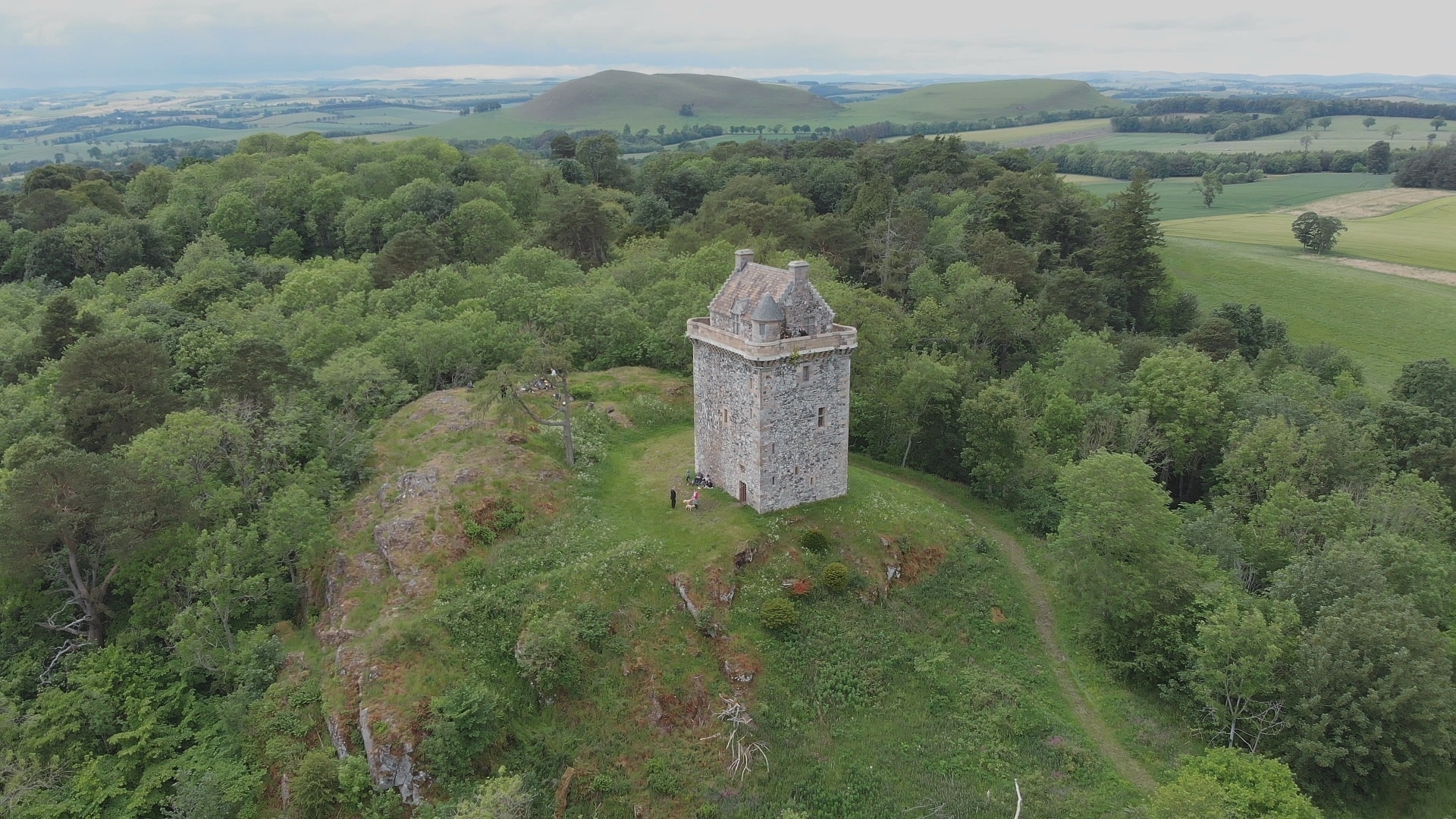 Scottish Borders Wedding Video - Kerry and Liam at Fatlips Castle