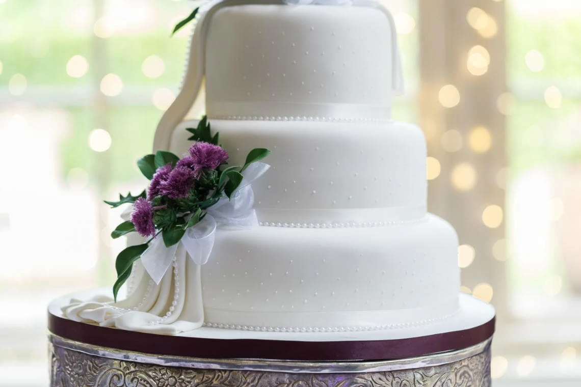 wedding cake detail photo